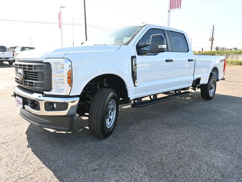 New 2026 Ford F250 XL w/ XL Driver Assist Package image 8