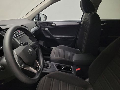 Used 2023 Volkswagen Tiguan S image 17