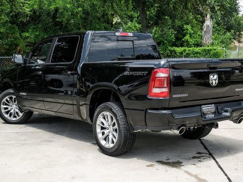 Used 2023 RAM 1500 Laramie AWD/4WD image 19