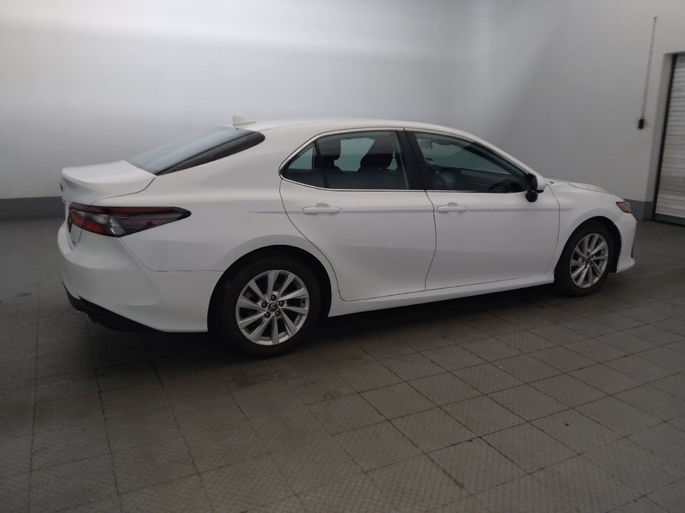 Used 2024 Toyota Camry LE FWD image 10