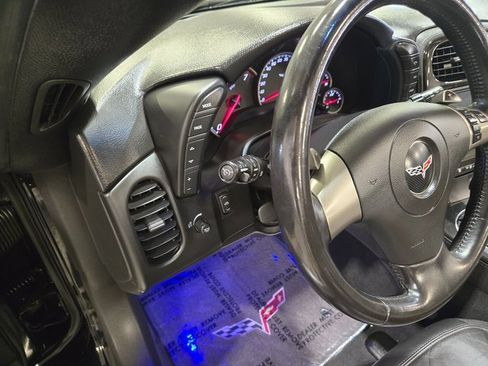 Used 2008 Chevrolet Corvette Convertible w/ Preferred Equipment Group image 12