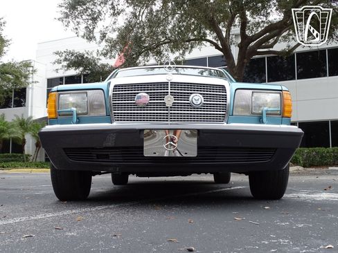 Used 1991 Mercedes-Benz 300 SE image 10