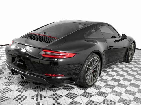 Used 2017 Porsche 911 Carrera S image 5