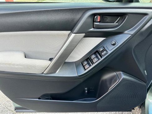 Used 2015 Subaru Forester 2.5i Premium w/ Popular Package #2 image 14