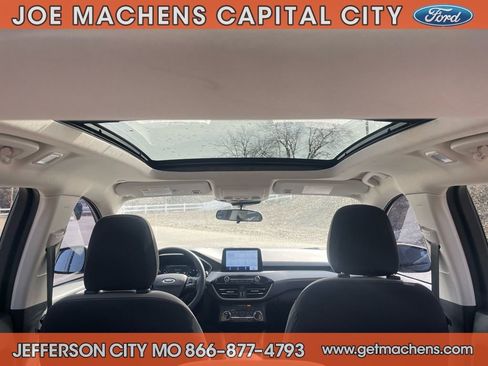 Certified 2022 Ford Escape SE w/ Convenience Package image 10