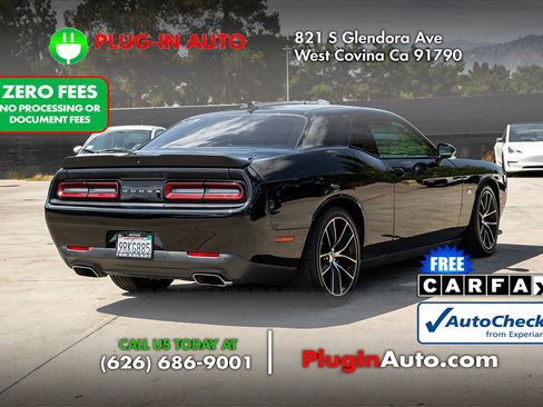 Used 2018 Dodge Challenger R/T Scat Pack RWD image 4