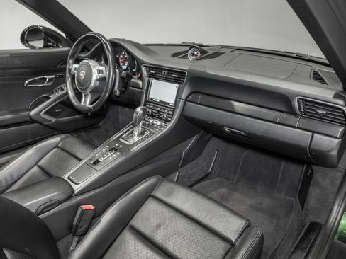 Used 2016 Porsche 911 Carrera GTS RWD image 21