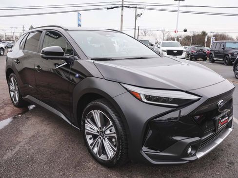 Used 2024 Subaru Solterra Limited w/ Limited Package image 3