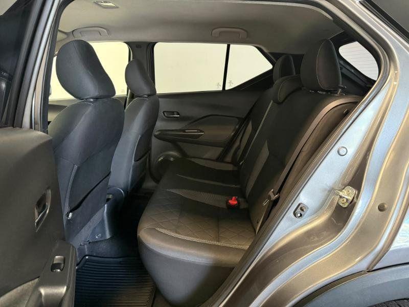 Used 2019 Nissan Kicks SR FWD image 21
