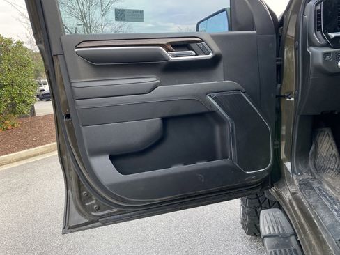 Used 2023 GMC Sierra 1500 Elevation image 20