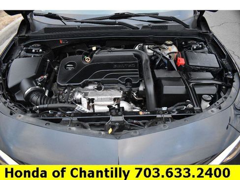 Used 2019 Chevrolet Malibu LT image 39