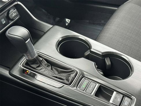 Certified 2025 Honda Civic LX image 7