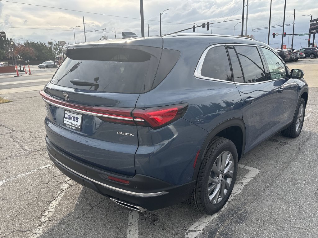 Certified 2025 Buick Enclave Preferred w/ Super Cruise Package FWD image 7