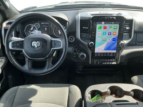 Used 2024 RAM 2500 Big Horn w/ Sport Appearance Package image 10