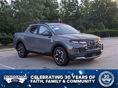 Used 2022 Hyundai Santa Cruz Limited w/ Cargo Package AWD/4WD image 1