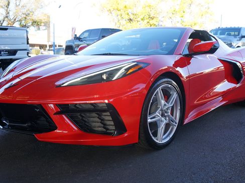 Used 2020 Chevrolet Corvette Stingray Preferred Cpe w/ 2LT Preferred Equipment Group image 7