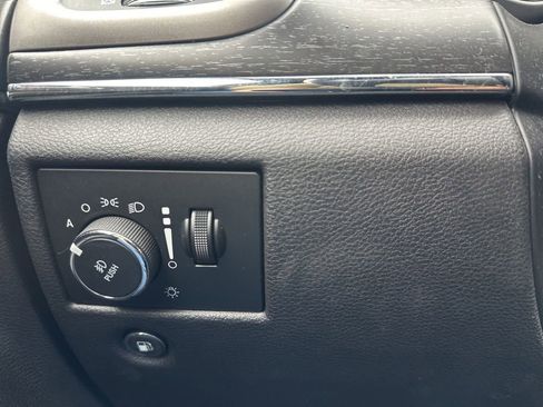 Used 2018 Jeep Grand Cherokee Limited w/ Luxury Group II image 23