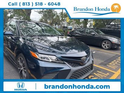 Used 2018 Toyota Camry SE w/ Moonroof Package