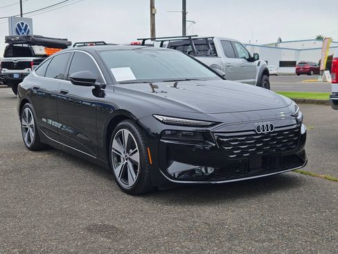 Used 2025 Audi A6 e-tron Prestige w/ Black Warm Weather Package AWD/4WD image 7