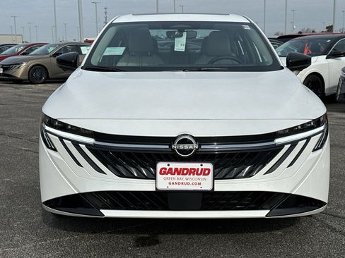 New 2026 Nissan Sentra SL image 3