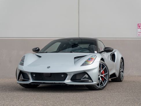 New 2026 Lotus Emira SE RWD image 2
