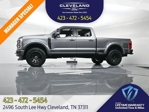 New 2025 Ford F250 XLT w/ Black Appearance Package image 31