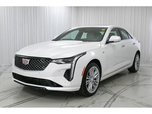 New 2025 Cadillac CT4 Premium Luxury image 4