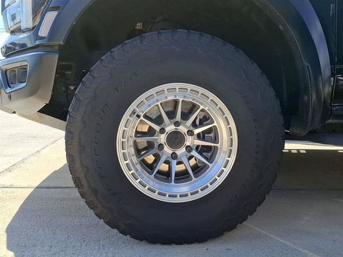 Used 2024 Ford F150 Raptor AWD/4WD image 5