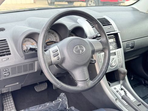 Used 2007 Scion tC FWD image 17