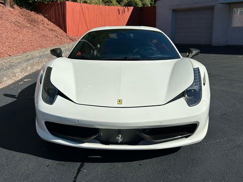 Used 2014 Ferrari 458 Italia Coupe image 8