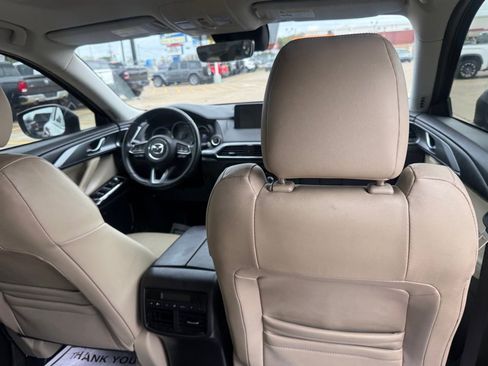Used 2019 MAZDA CX-9 Touring w/ Touring Premium Package image 14