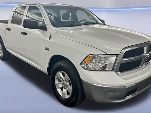 Used 2020 RAM 1500 Tradesman w/ Chrome Appearance Group RWD image 1