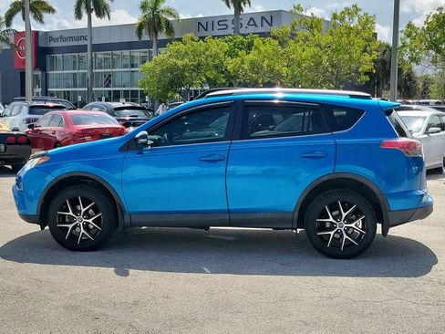 Used 2017 Toyota RAV4 SE AWD/4WD image 10