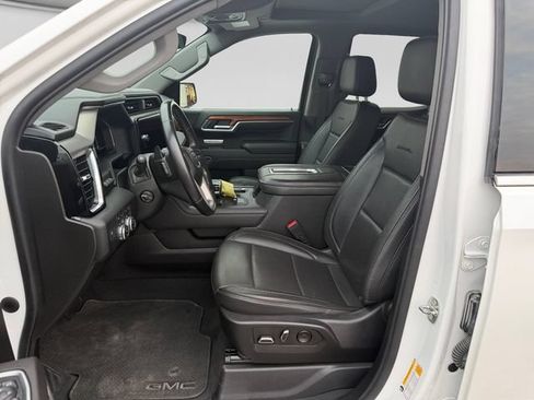 Used 2022 GMC Sierra 1500 Denali w/ Denali Reserve Package AWD/4WD image 12