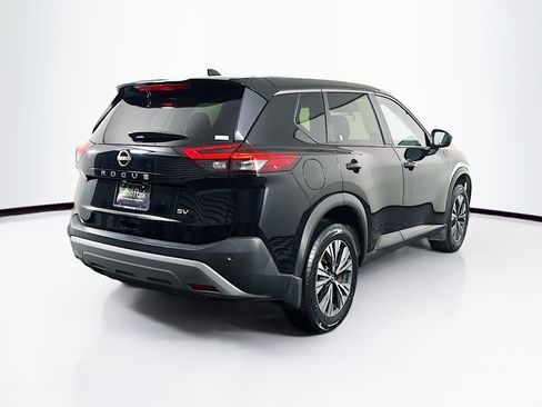 Used 2023 Nissan Rogue SV FWD image 9