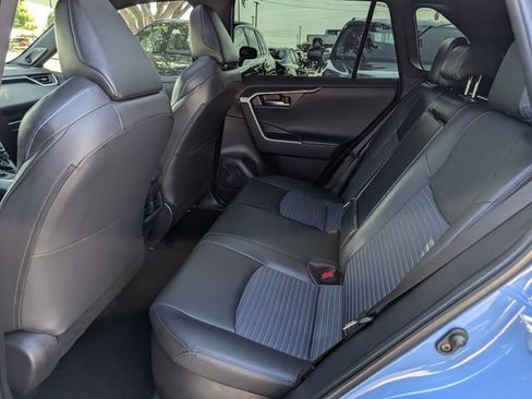 Used 2025 Toyota RAV4 XSE w/ Advanced Technology Package AWD/4WD image 28