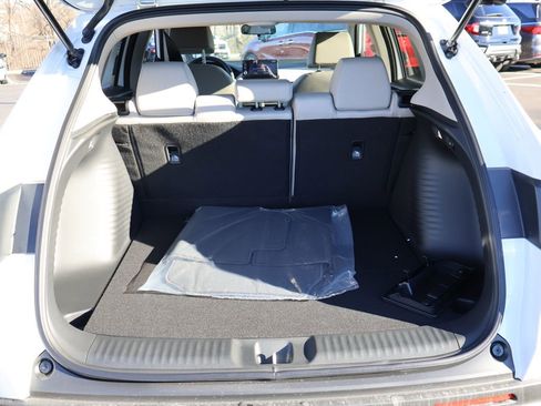New 2026 Honda HR-V LX image 9