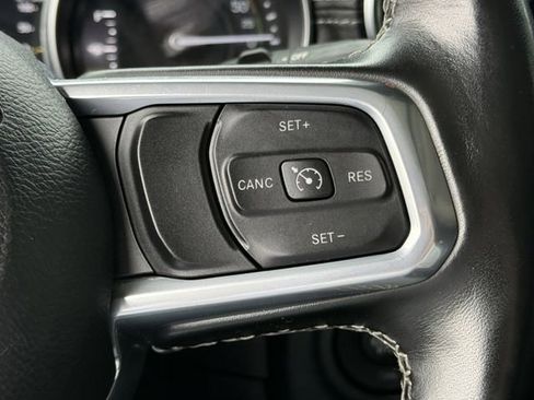 Used 2021 Jeep Wrangler Unlimited Sahara w/ Cold Weather Group AWD/4WD image 12