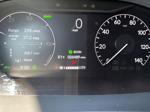 Used 2024 Honda CR-V Sport Touring image 25