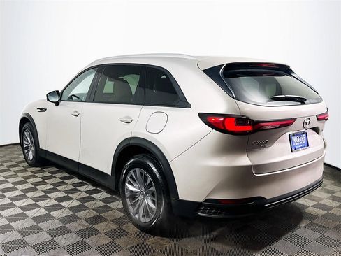 Used 2024 MAZDA CX-90 Plug-In Hybrid w/ Preferred image 5