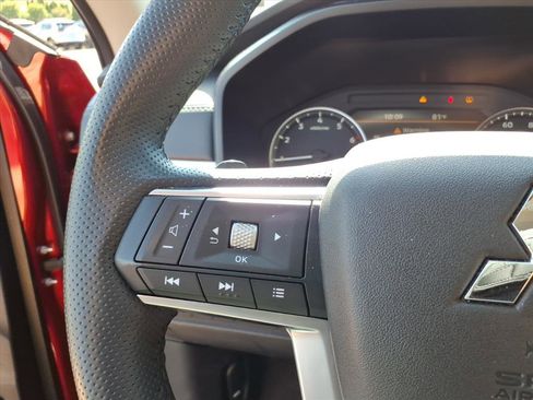 Used 2025 Mitsubishi Outlander SE FWD image 21