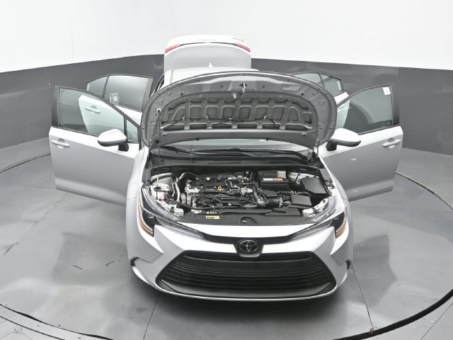 Used 2023 Toyota Corolla LE FWD image 34