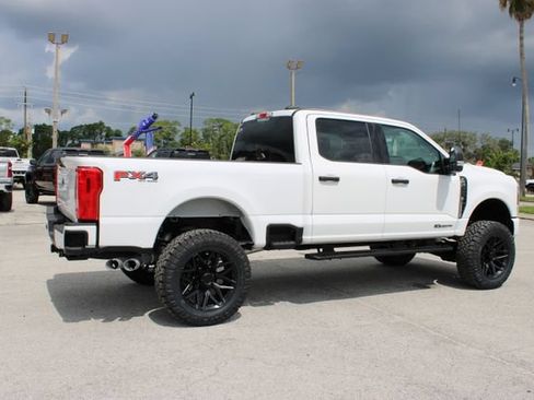 Used 2025 Ford F250 XLT w/ FX4 Off-Road Package AWD/4WD image 12