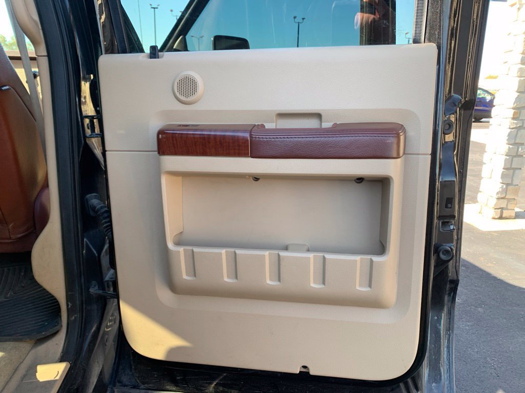 Used 2011 Ford F350 King Ranch w/ King Ranch w/Chrome Pkg AWD/4WD image 42