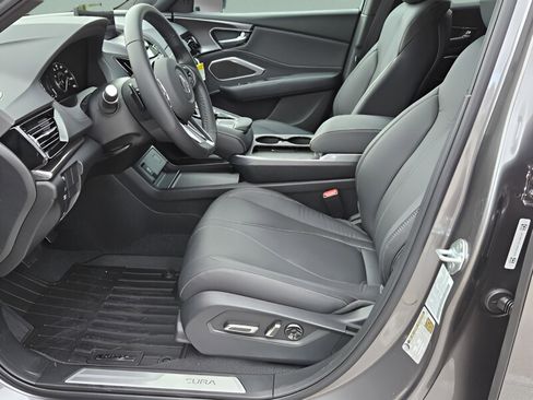 New 2026 Acura RDX SH-AWD image 9