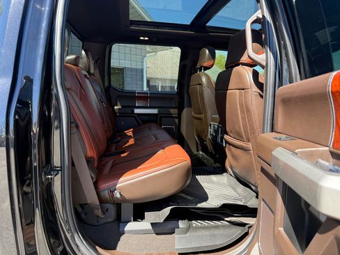 Used 2022 Ford F250 King Ranch w/ King Ranch Ultimate Package AWD/4WD image 14