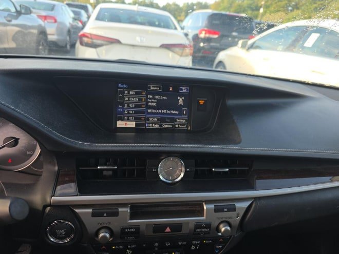 Used 2016 Lexus ES 350 FWD image 11
