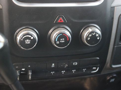 Used 2014 RAM 5500 Tradesman w/ Chrome Appearance Group AWD/4WD image 20