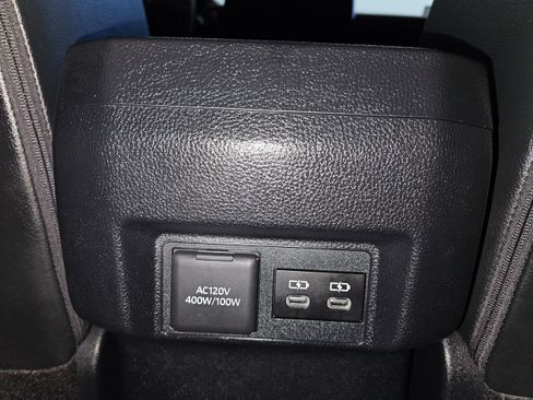 Used 2024 Toyota Tacoma TRD Off-Road w/ TRD Off Road Premium Package image 17