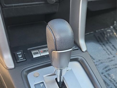 Used 2014 Subaru Forester 2.5i Limited image 16